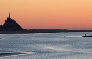 Остров-замок Мон-Сен-Мишель (Mont Saint Michel) — Франция | Место № 2