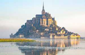 Остров-замок Мон-Сен-Мишель (Mont Saint Michel) — Франция | Место № 2